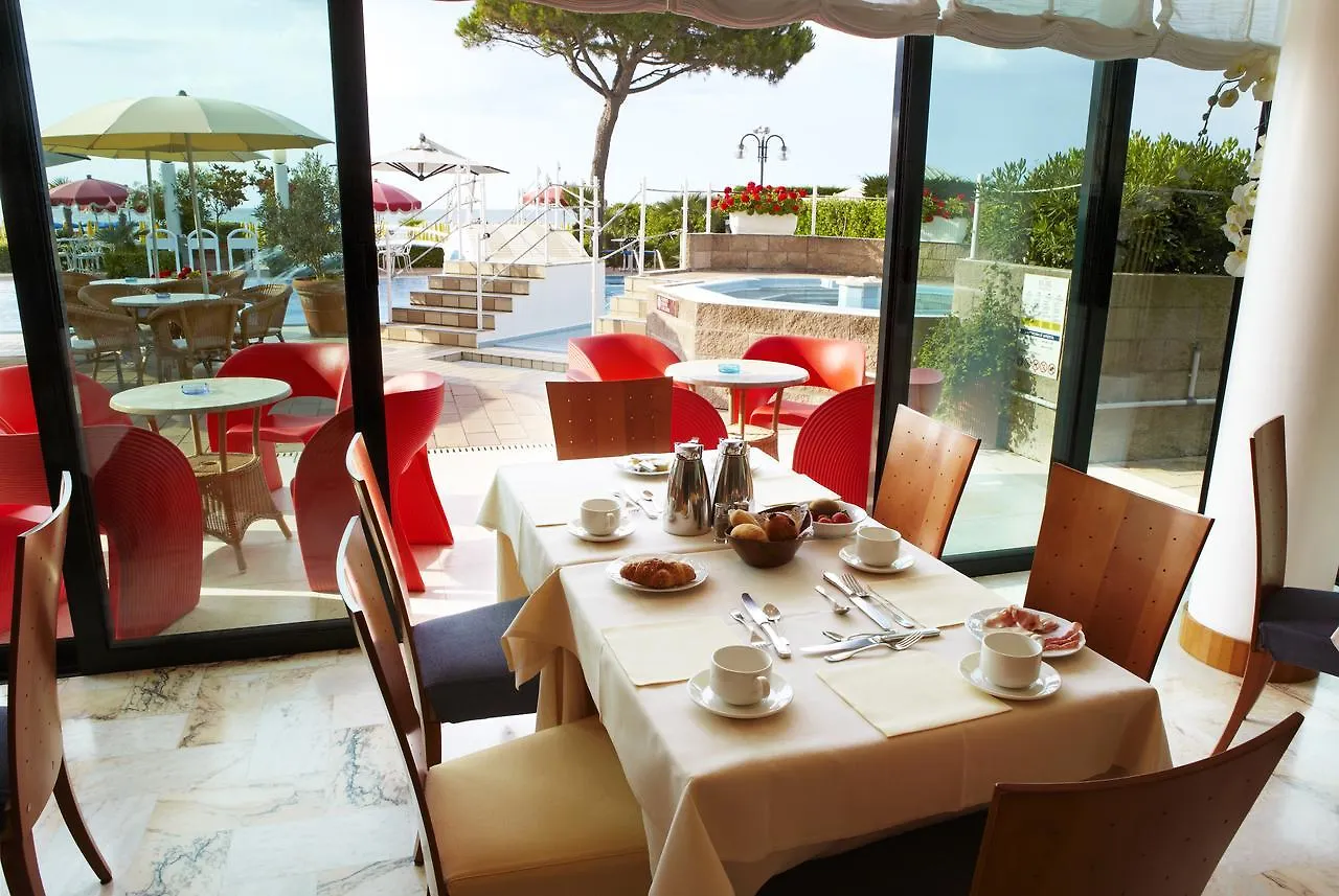 Ruhl Beach Hotel&Suites Lido di Jesolo 3*,